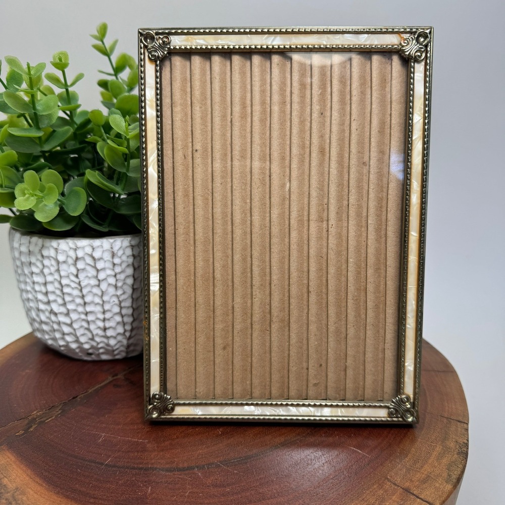 Vintage Mother of Pearl Gold Metal 5x7 Picture Frame Ornate Floral Filigree